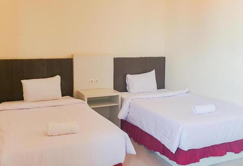 Rose Hotel Bangkalan