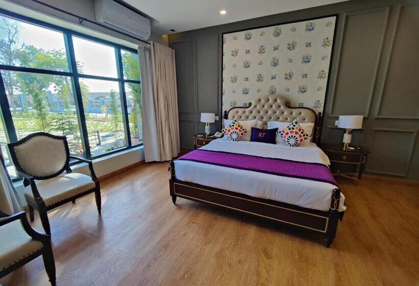 Rt Grace Royal Taj Hotel Sukkur