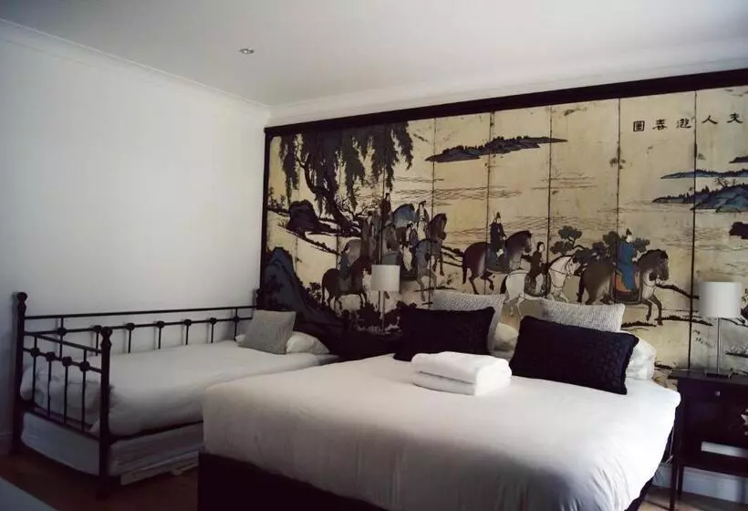 Aamiaismajoitus (B&B) Boat House Super Suites