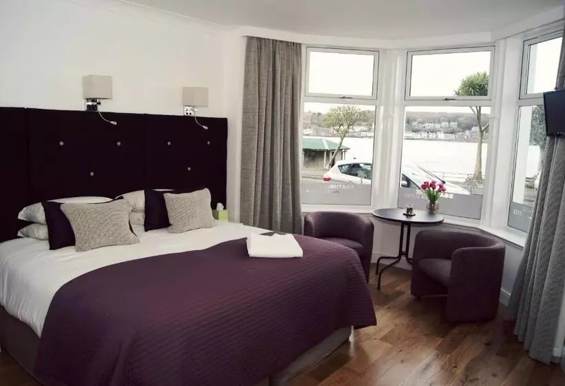 Aamiaismajoitus (B&B) Boat House Super Suites