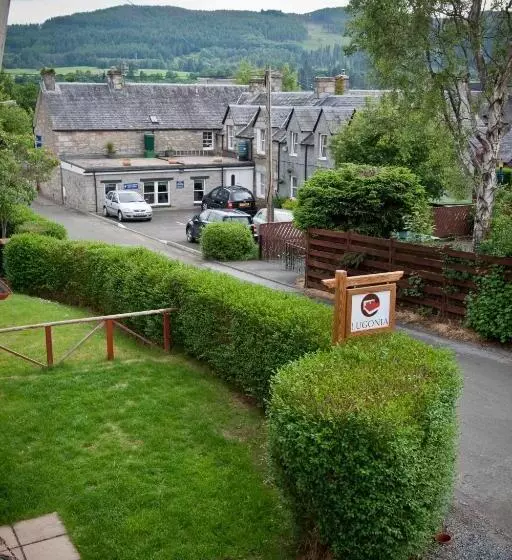 تختخواب و صبحانه Lugonia