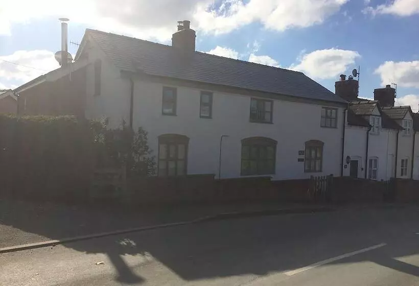 Aamiaismajoitus (B&B) Top House