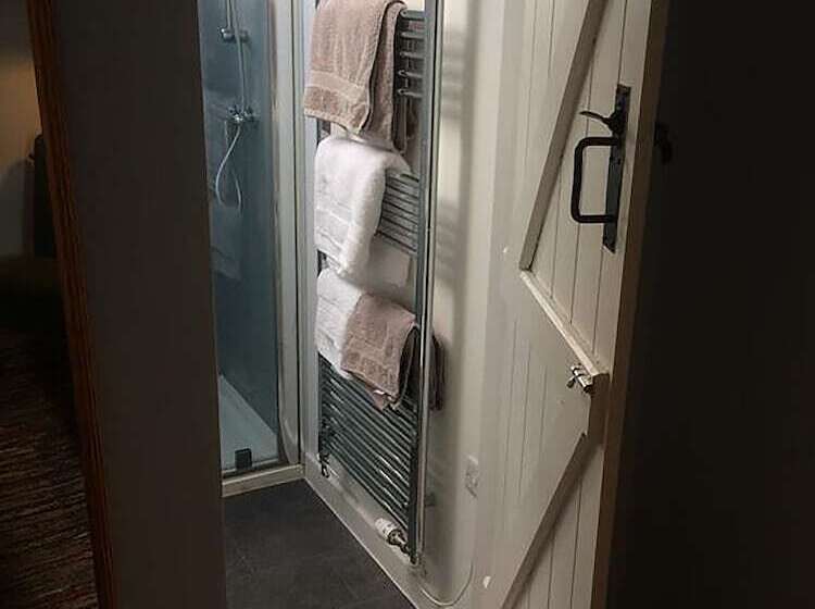 مبيت وإفطار Top House