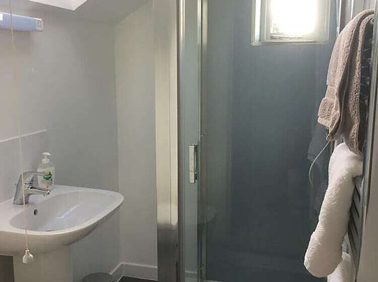 مبيت وإفطار Top House