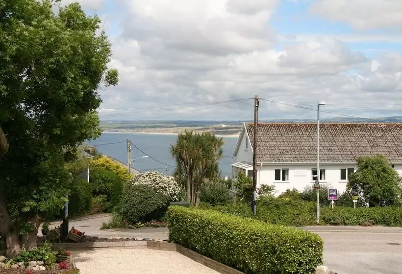 Count House Cottage B&b   Adults Only