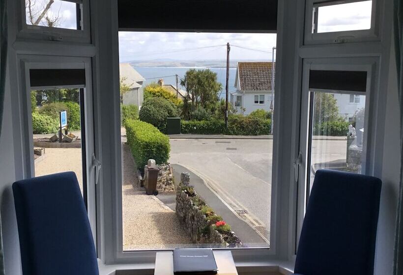 Count House Cottage B&b   Adults Only