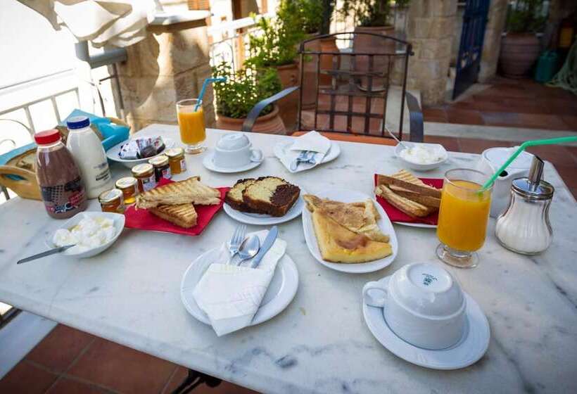 Hotel Acronafplia Pension A