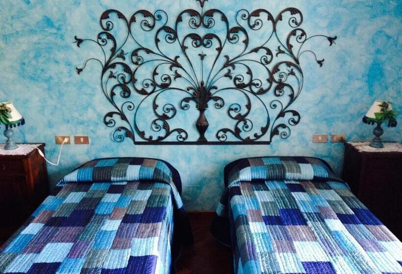 בית מלון כפרי Ai Due Pini B&b