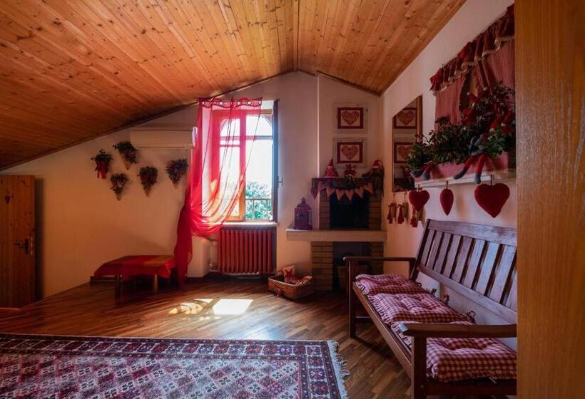 בית מלון כפרי Ai Due Pini B&b