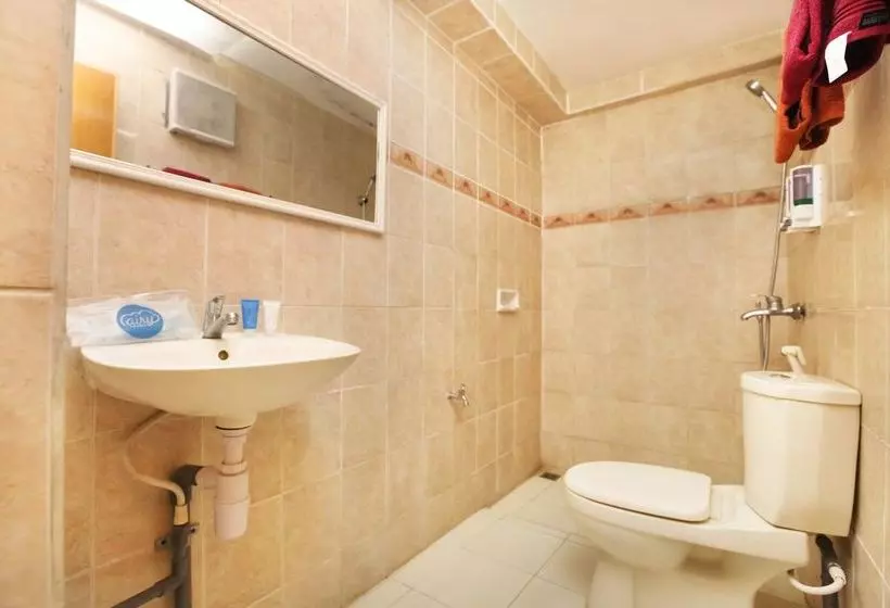 Hotel Airy Pasteur Babakan Jeruk Bandung