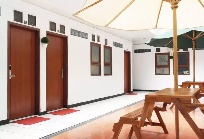 Hotel Airy Pasteur Babakan Jeruk Bandung