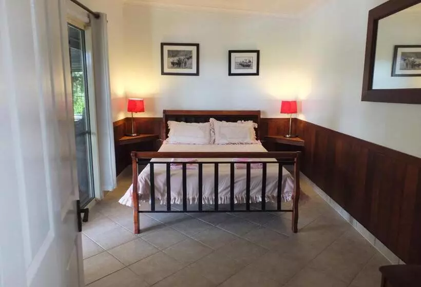 Hotelli Daintree Riverview Lodges