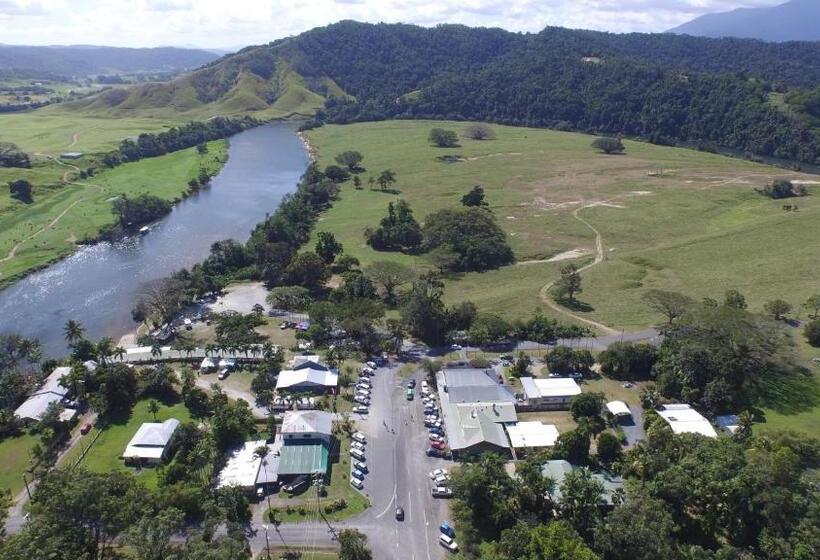 בית מלון כפרי Daintree Riverview Lodges