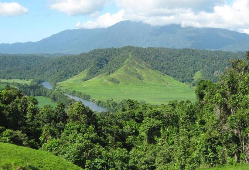 בית מלון כפרי Daintree Riverview Lodges