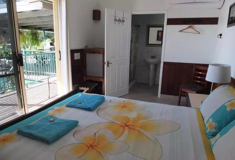 Hotelli Daintree Riverview Lodges