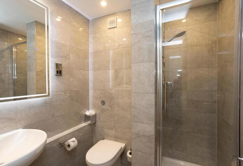 בית מלון כפרי De Vere Horsley Estate