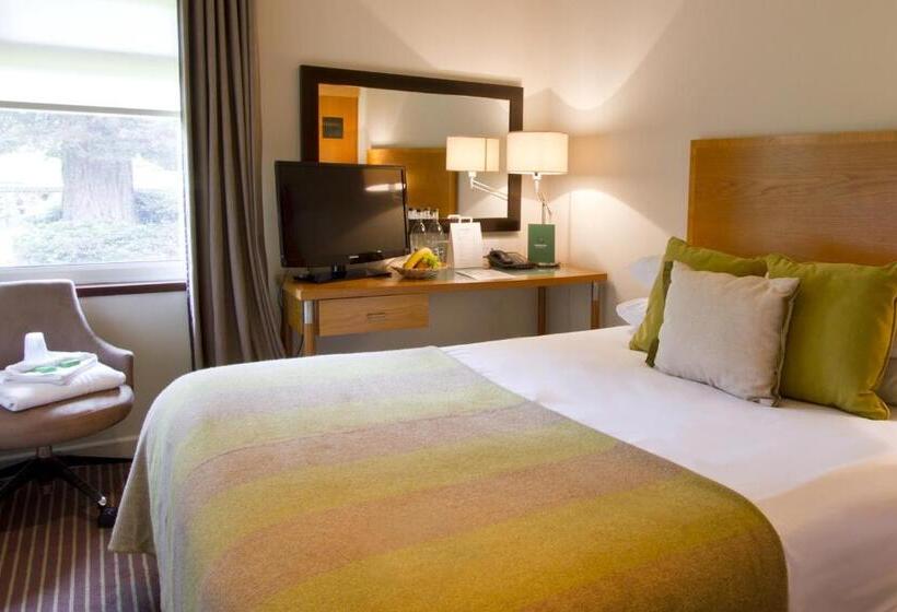 בית מלון כפרי De Vere Horsley Estate