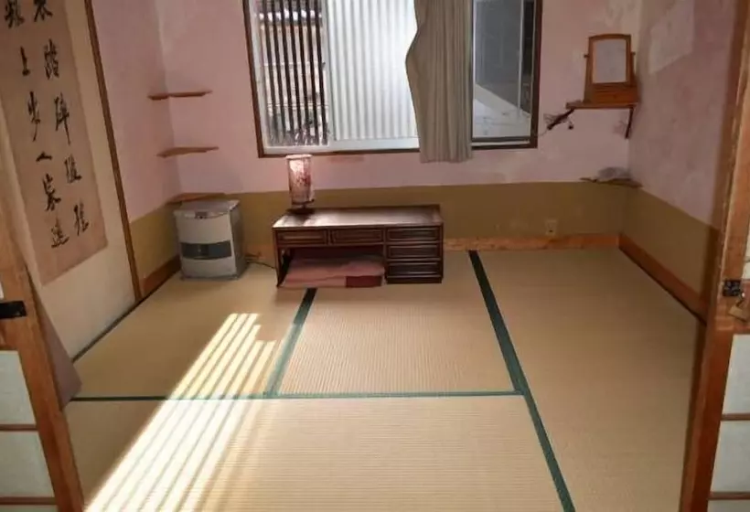 ホテル Guesthouse Bon