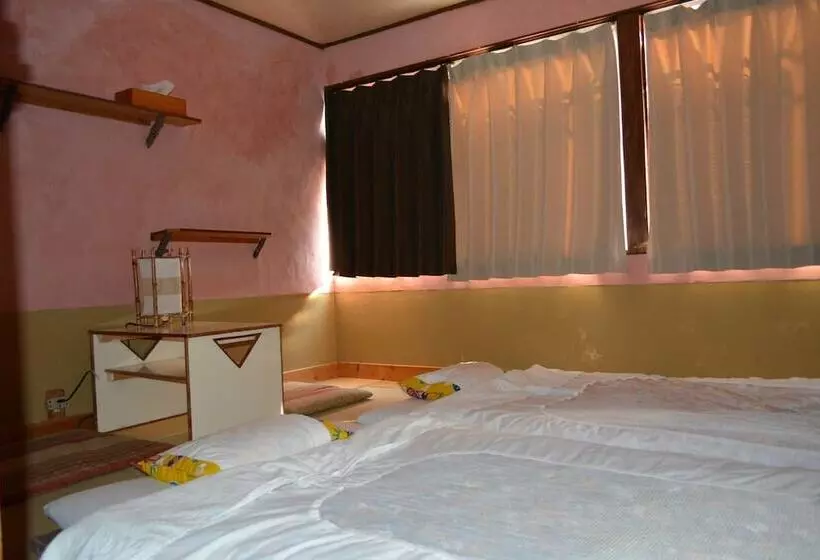 ホテル Guesthouse Bon