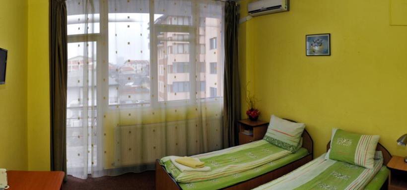 בית מלון כפרי Pensiunea Titan