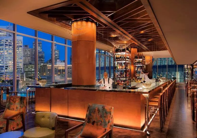 ホテル Sofitel Sydney Darling Harbour