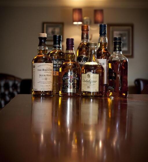 酒店 The Crown Inn