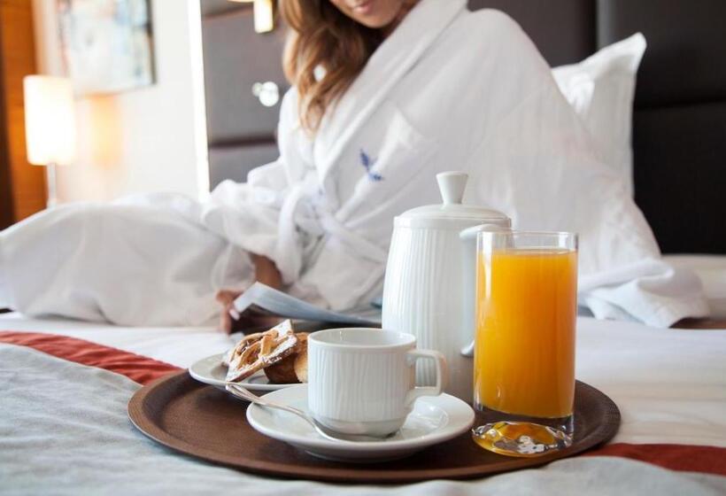 هتل Movenpick Winter Park Baku