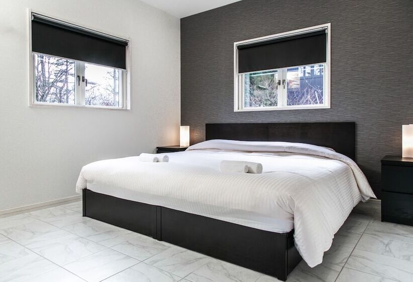 Powdersuites By The Hakuba Collection