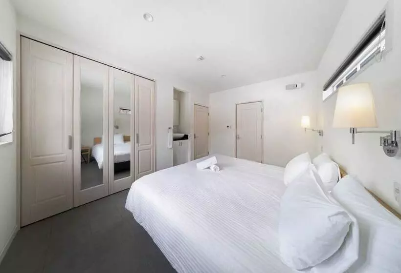 Powdersuites By The Hakuba Collection