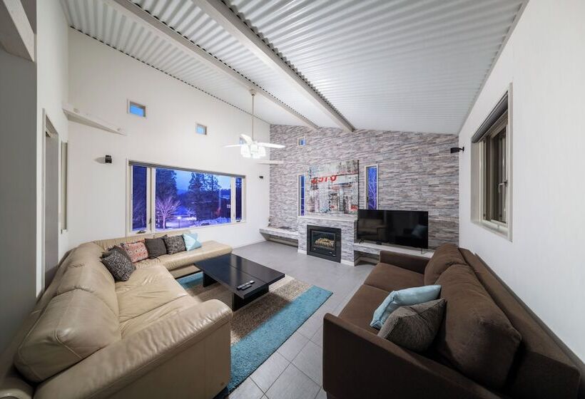 Powdersuites By The Hakuba Collection