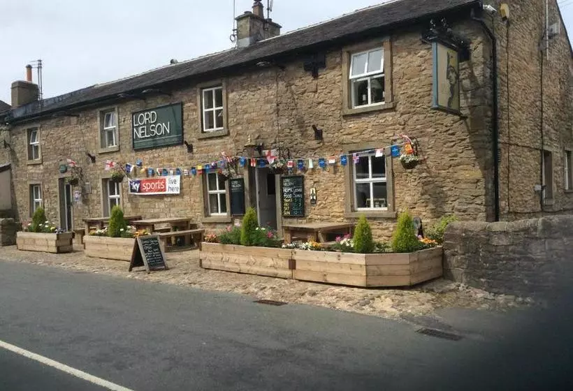 The Lord Nelson Inn B&b