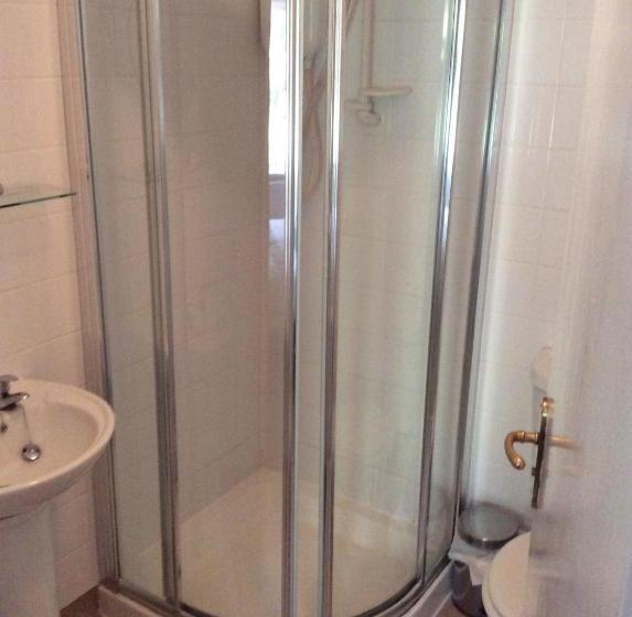 The Lord Nelson Inn B&b