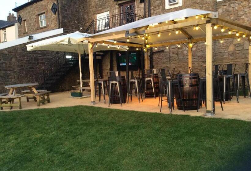 The Lord Nelson Inn B&b