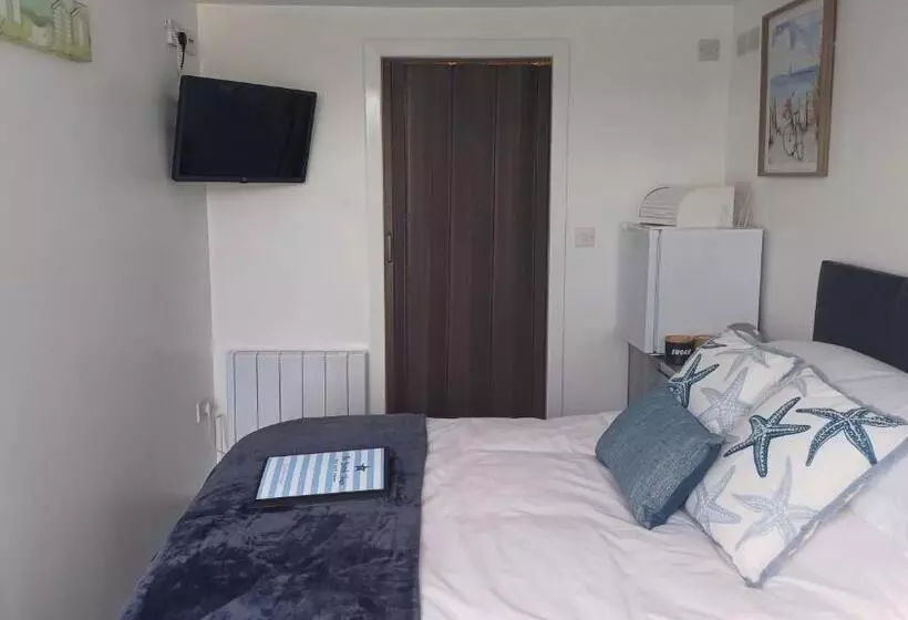 Aamiaismajoitus (B&B) The Beach House