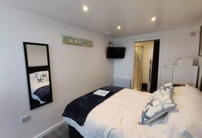 Aamiaismajoitus (B&B) The Beach House