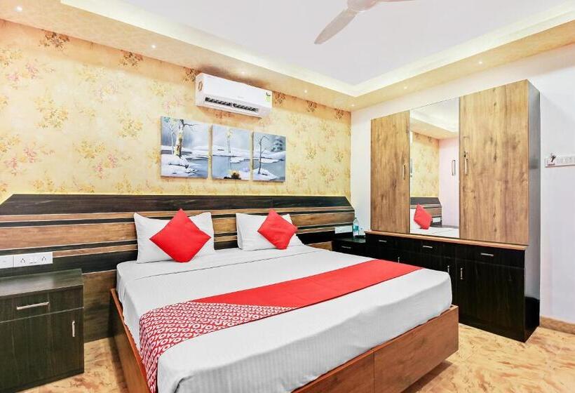 Collection O Hotel Silver Inn