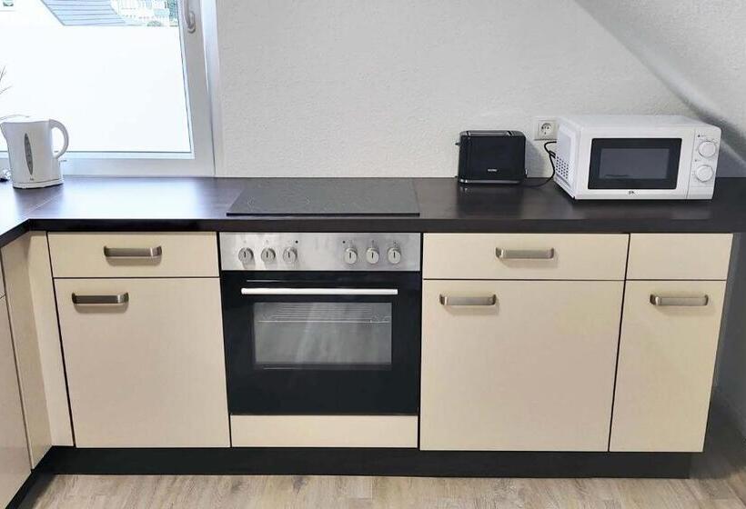 Dwk: Monteurhaus Bei Neuwied