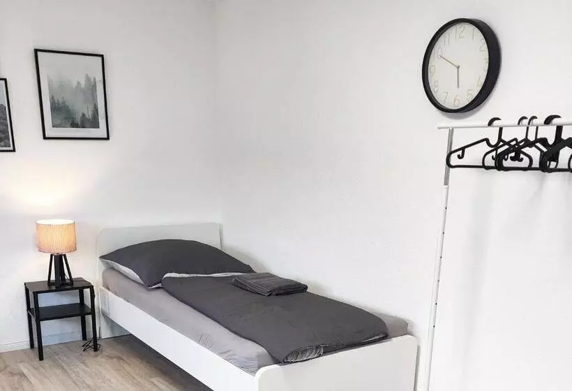 Dwk: Monteurhaus Bei Neuwied