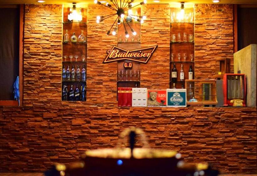 Hotel เคน อินน์ เพชรบุรี Kane Inn Petchaburi