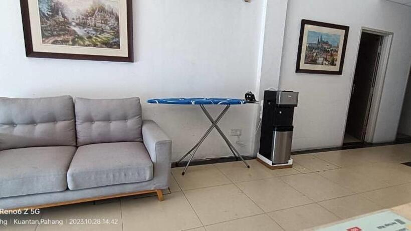 هتل Alia Express Twelve