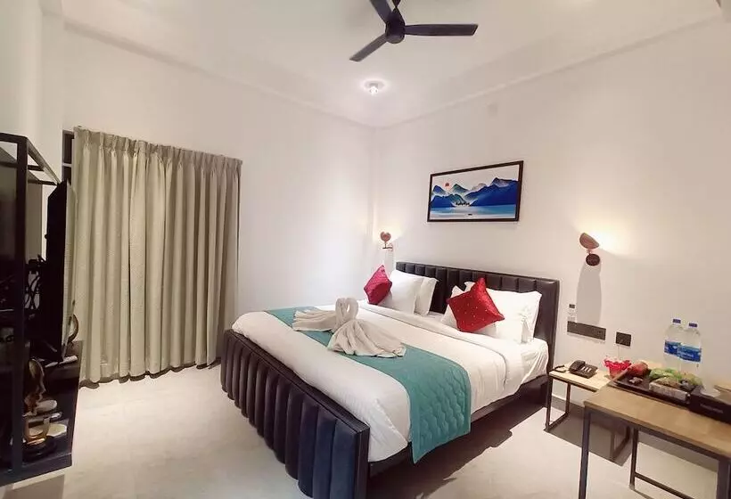 Hotelli Devaki Resort