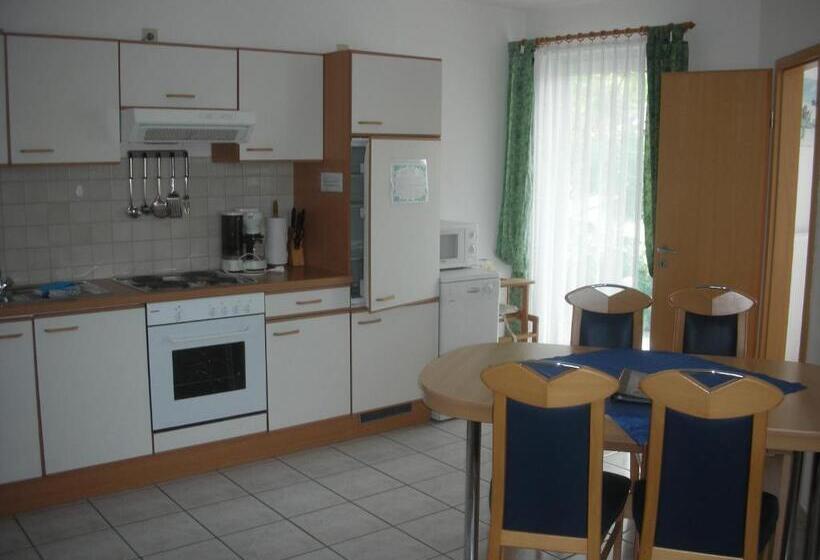 בית מלון כפרי Mosel Ferienresidenz Zickzack