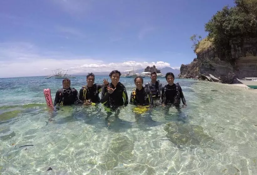 ホテル Liberty S Community Lodge And Diving