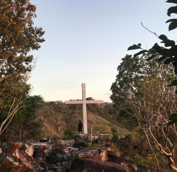 בית מלון כפרי Liberty S Community Lodge And Diving