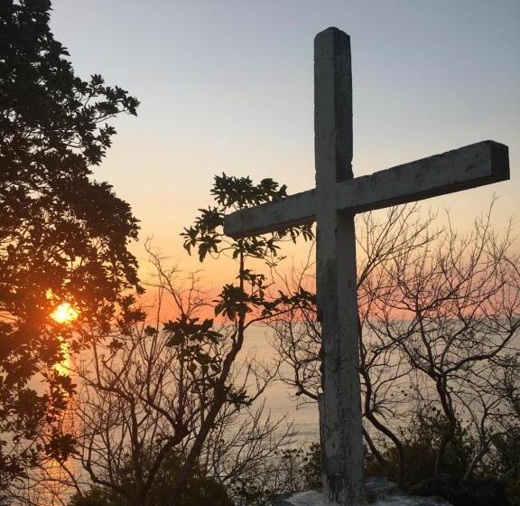 בית מלון כפרי Liberty S Community Lodge And Diving