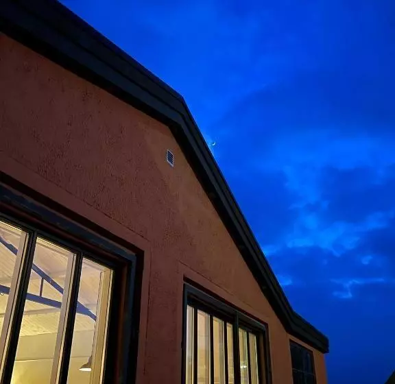 ホテル Wisteria österlen