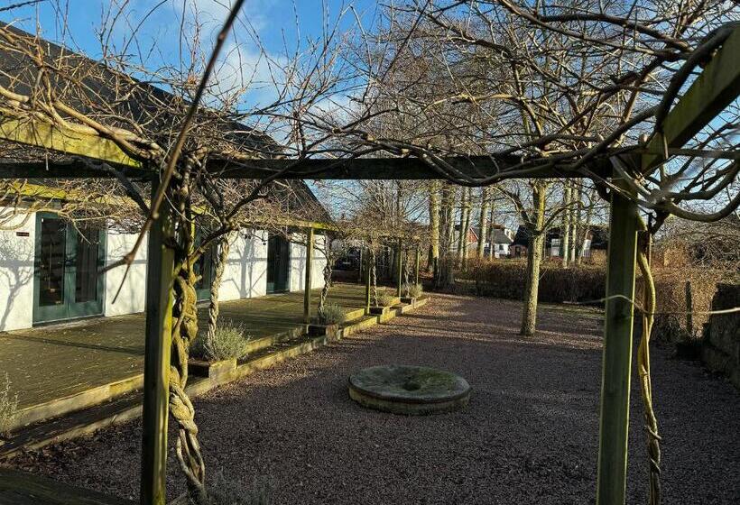 Hotel Wisteria österlen