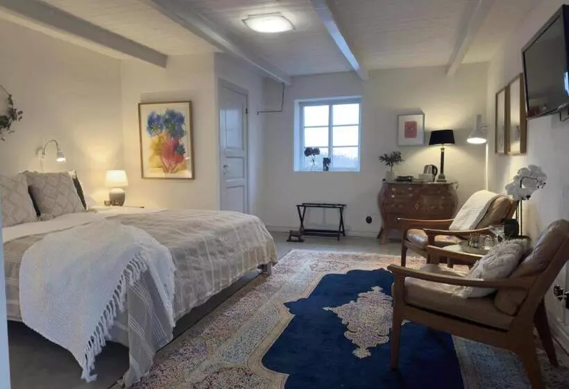 ホテル Wisteria österlen