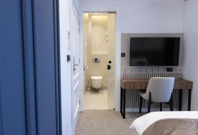 مُتل Riva Sleep & Chill