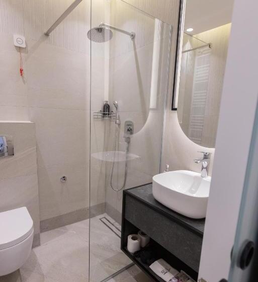 مُتل Riva Sleep & Chill